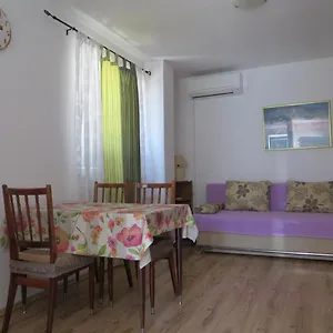 Apartmani Depikolozvane Appartamento